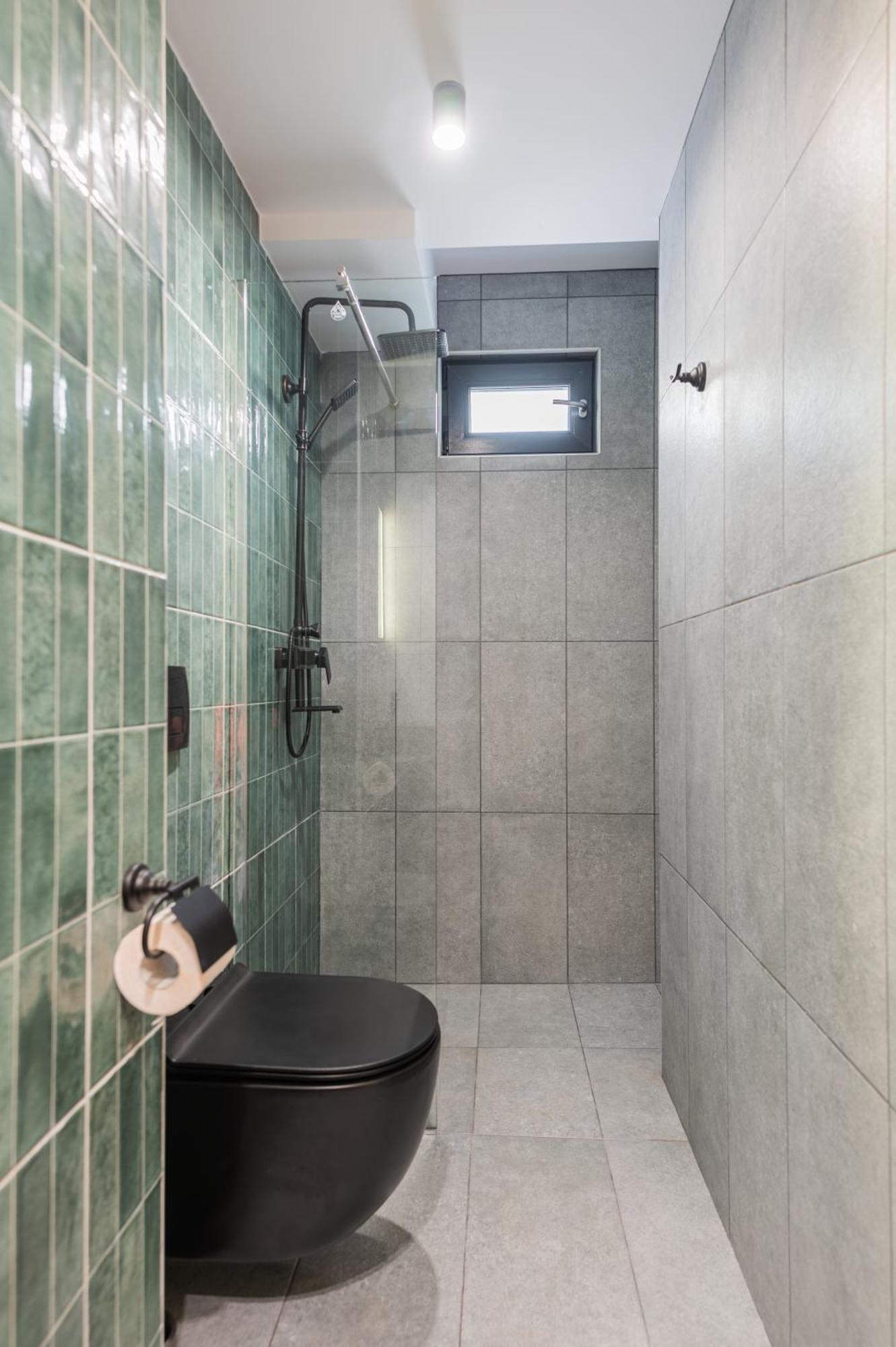Fun House - Comfortable Stay With Garden And Near Parking Брашов Екстериор снимка